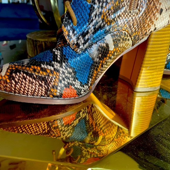 Snakeskin multi color riding boot size 8 - Picture 6 of 7